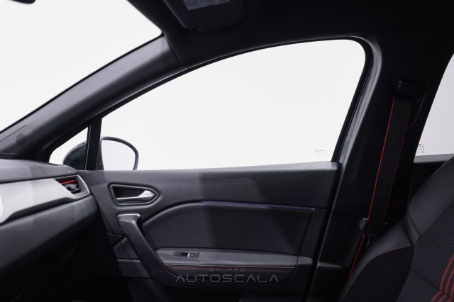 RENAULT Captur usata, con Fari LED