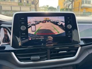 VOLKSWAGEN T-Roc usata, con Autoradio digitale