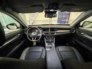 ALFA ROMEO Stelvio usata, con Controllo automatico clima