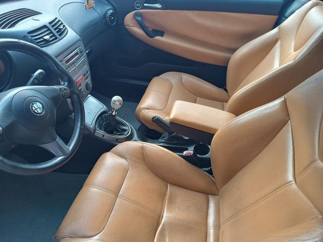 ALFA ROMEO GT usata, con Climatizzatore