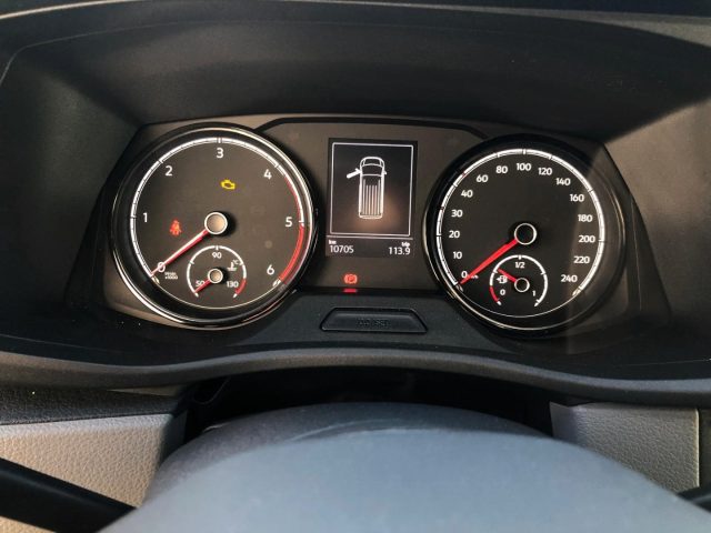 VOLKSWAGEN Caravelle usata, con Controllo elettronico della corsia