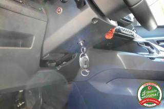 PEUGEOT 3008 usata, con Controllo elettronico della corsia