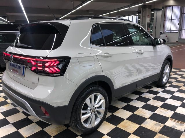 VOLKSWAGEN T-Cross usata, con Autoradio