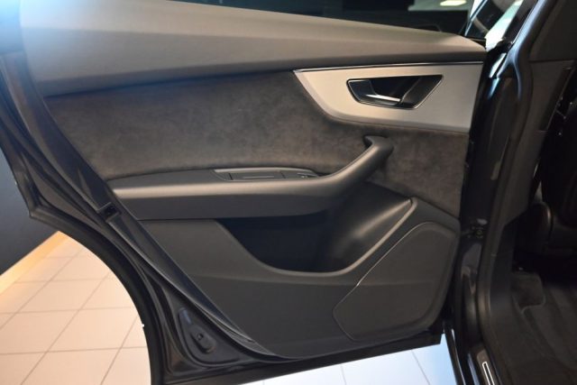 AUDI Q8 usata 50