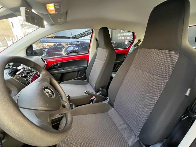 VOLKSWAGEN up! usata, con ESP