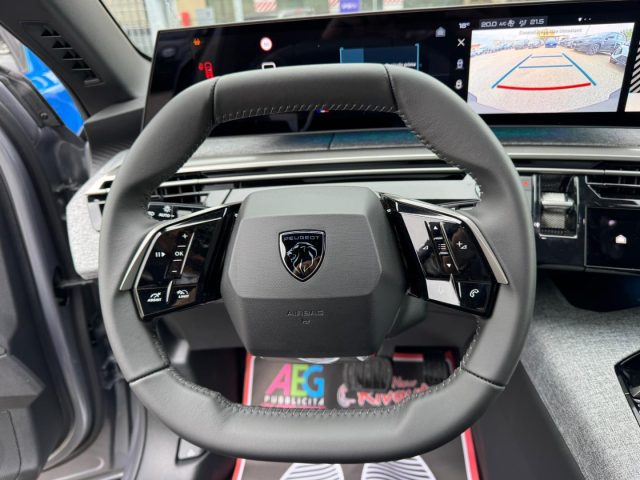 PEUGEOT 5008 usata, con Controllo automatico clima