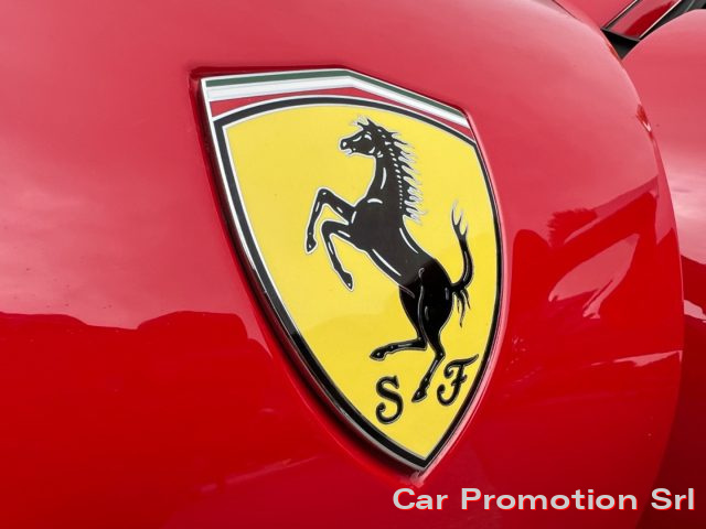 FERRARI Roma usata, con Sensore di luce