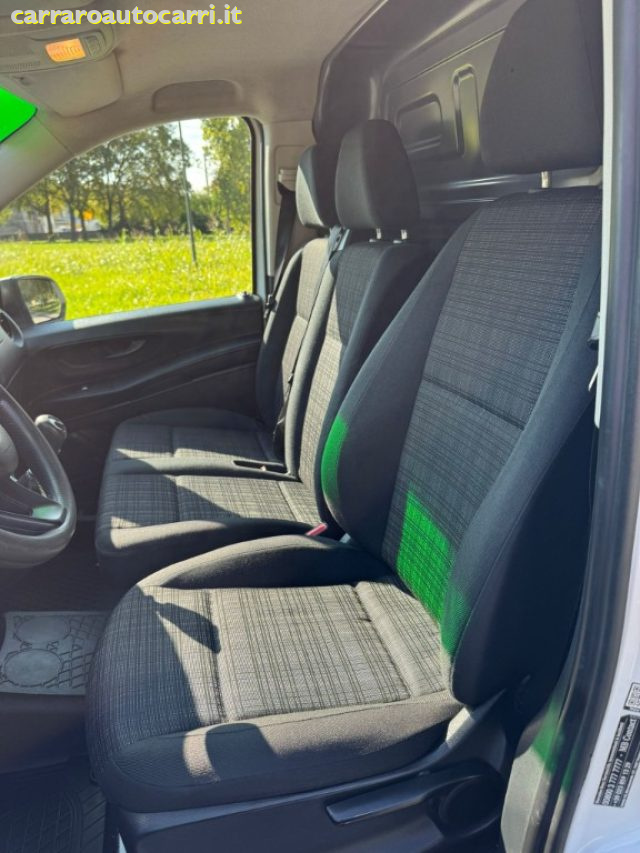 MERCEDES-BENZ Vito usata, con Cronologia tagliandi