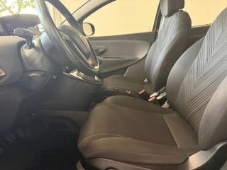 LANCIA Ypsilon usata, con Fendinebbia