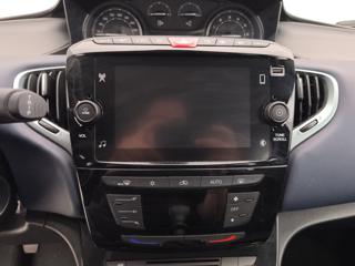 LANCIA Ypsilon usata, con Servosterzo