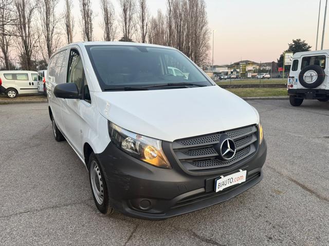 MERCEDES-BENZ Vito usata, con Alzacristalli elettrici