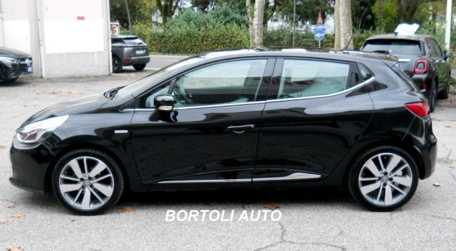 RENAULT Clio usata, con Airbag laterali
