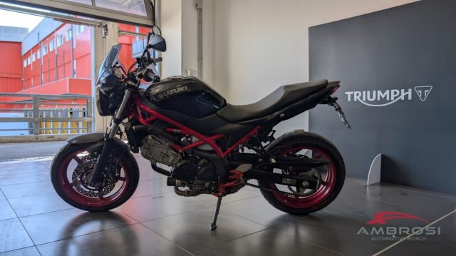 SUZUKI SV 650 usata 0