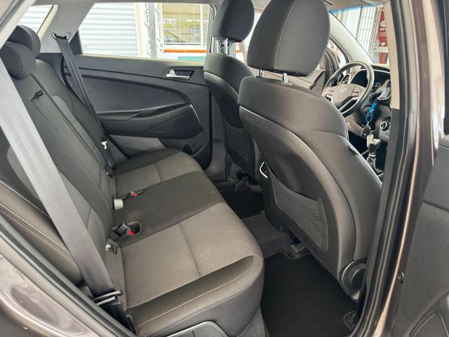 HYUNDAI Tucson usata 23