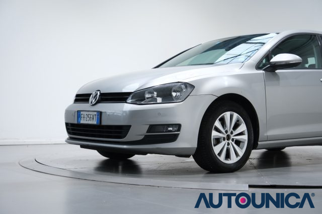 VOLKSWAGEN Golf usata, con Controllo trazione