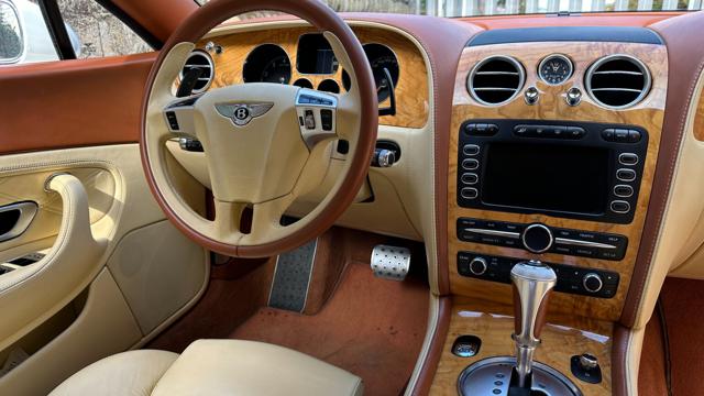 BENTLEY Continental usata, con Interni in pelle