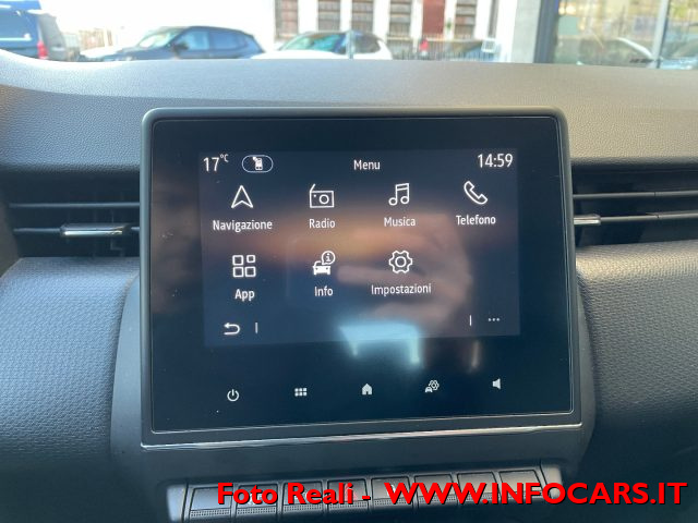 RENAULT Clio usata, con Luci diurne LED