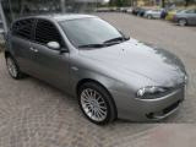 ALFA ROMEO 147 usata, con Airbag