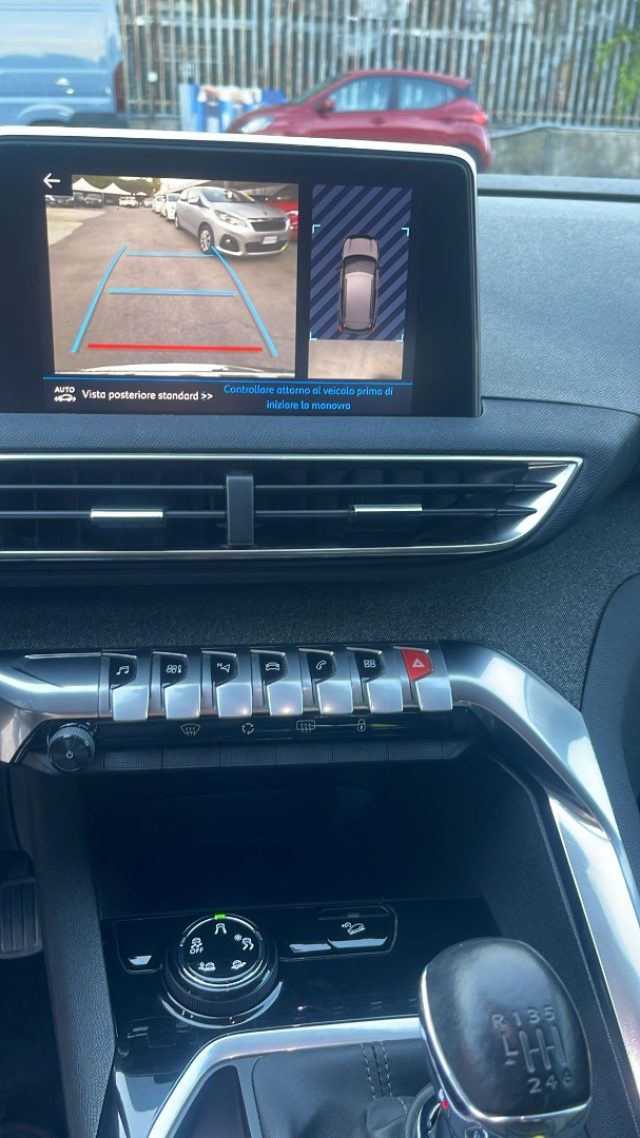 PEUGEOT 3008 usata, con Specchietti laterali elettrici