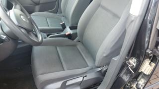 VOLKSWAGEN Golf usata, con Autoradio