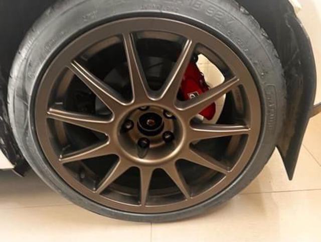 TOYOTA Yaris usata, con Cerchi in lega
