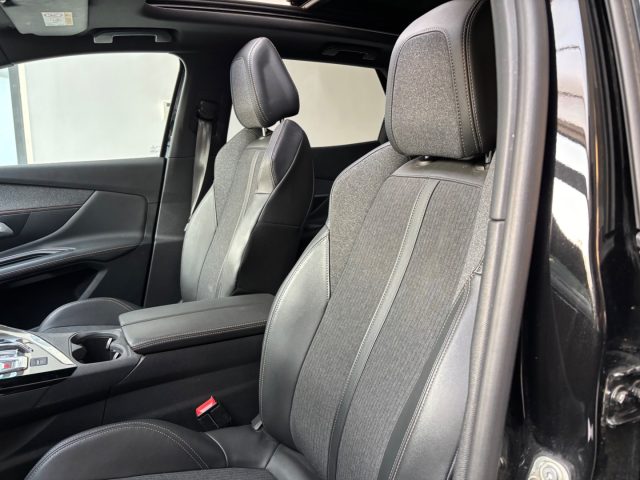 PEUGEOT 3008 usata, con Sensore di luce