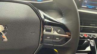 PEUGEOT 2008 usata, con Boardcomputer
