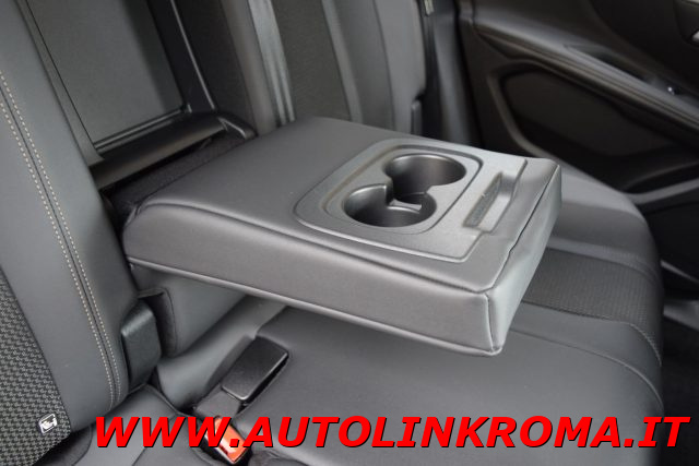 PEUGEOT 3008 usata, con Sensore di pioggia