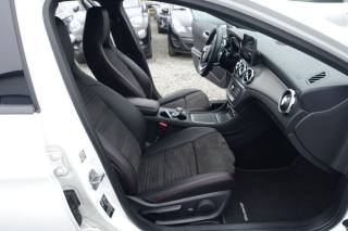 MERCEDES-BENZ GLA 220 usata, con Chiusura centralizzata