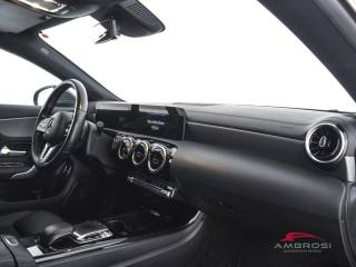 MERCEDES-BENZ CLA 200 usata 11