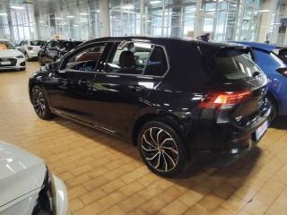 VOLKSWAGEN Golf usata, con Autoradio