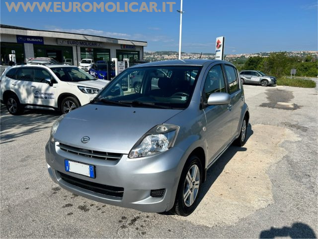DAIHATSU Sirion usata 10