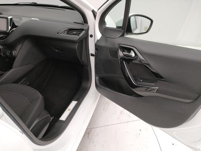 PEUGEOT 208 usata 47