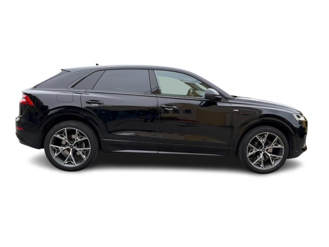 AUDI Q8 usata, con Boardcomputer