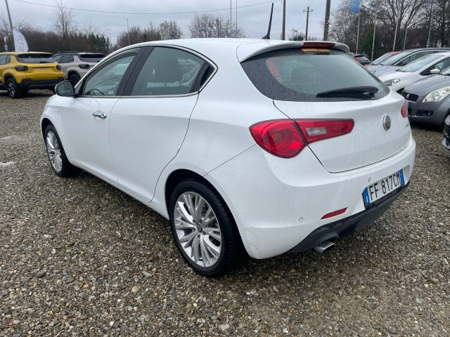 ALFA ROMEO Giulietta usata, con Airbag