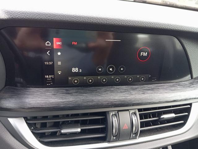 ALFA ROMEO Stelvio usata, con Fari Xenon