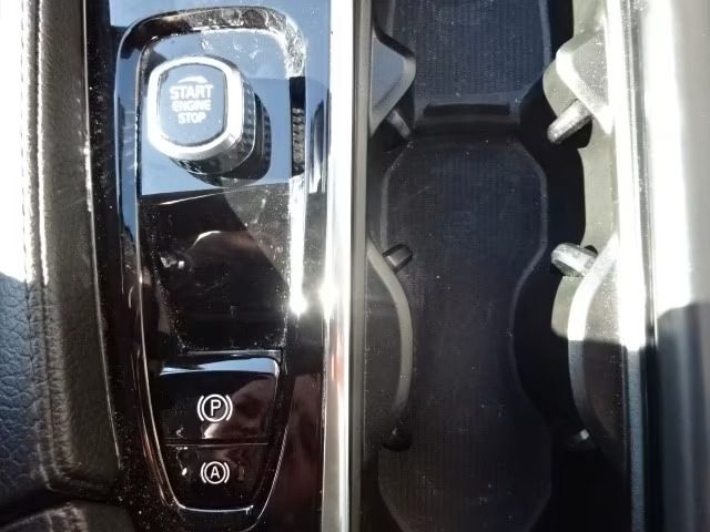 VOLVO XC90 usata, con Climatizzatore