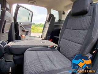 VOLKSWAGEN Touran usata, con Fendinebbia