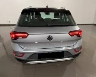 VOLKSWAGEN T-Roc usata, con Alzacristalli elettrici