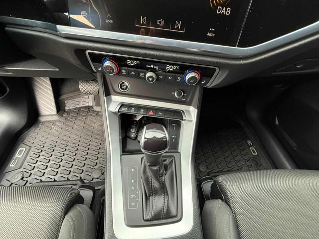 AUDI Q3 usata, con Park Distance Control