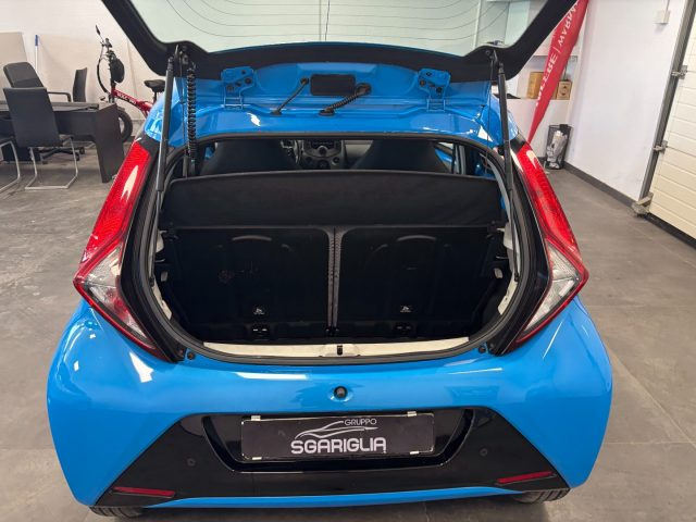 TOYOTA Aygo usata, con ESP