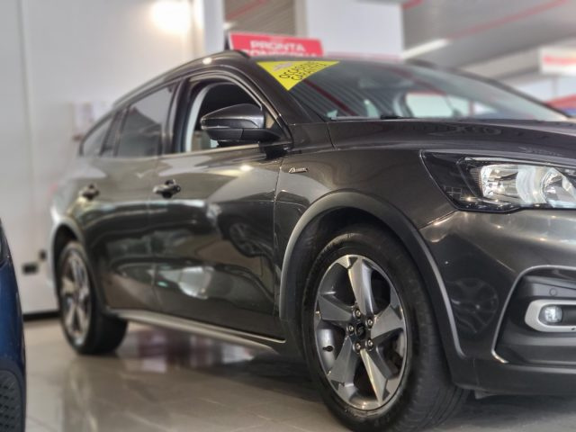 FORD Focus usata, con Fendinebbia
