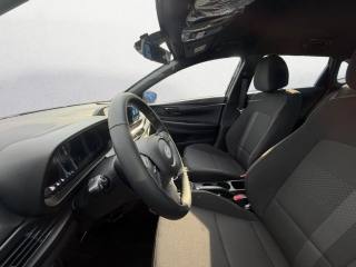 HYUNDAI i20 usata, con Volante in pelle