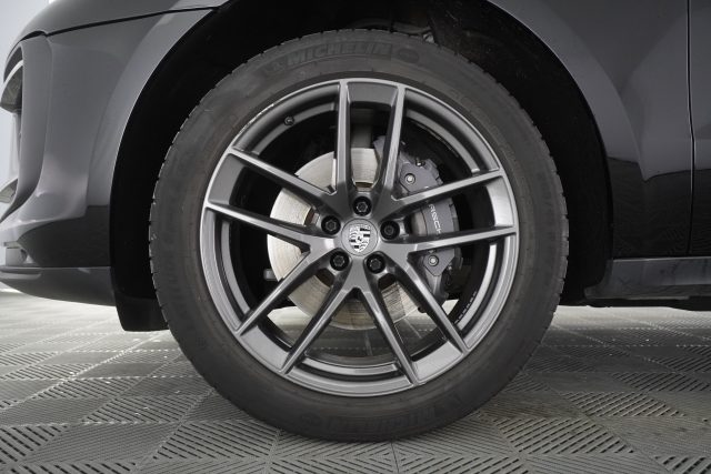 PORSCHE Macan usata 15