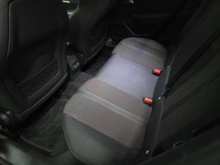 PEUGEOT 2008 usata, con Alzacristalli elettrici