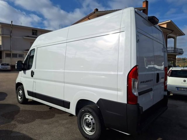 PEUGEOT Boxer usata, con Climatizzatore