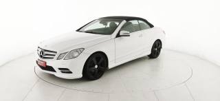 MERCEDES-BENZ E 220 usata, con Specchietti laterali elettrici