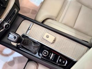 VOLVO XC60 usata, con ESP