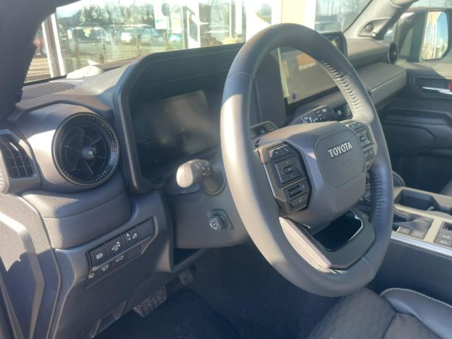 TOYOTA Land Cruiser usata, con ESP