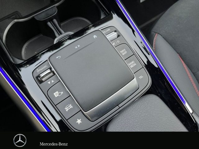 MERCEDES-BENZ EQA usata, con Sedili riscaldati